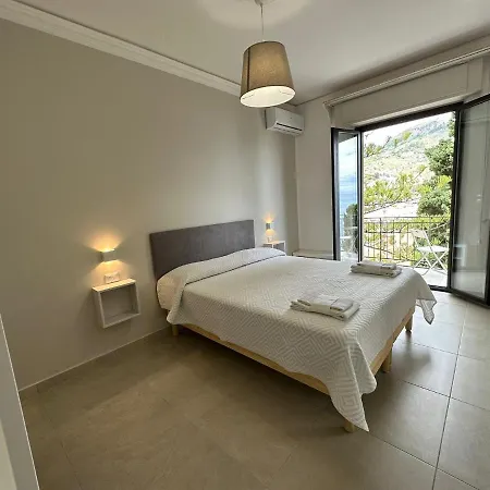 Mira 3* Taormina