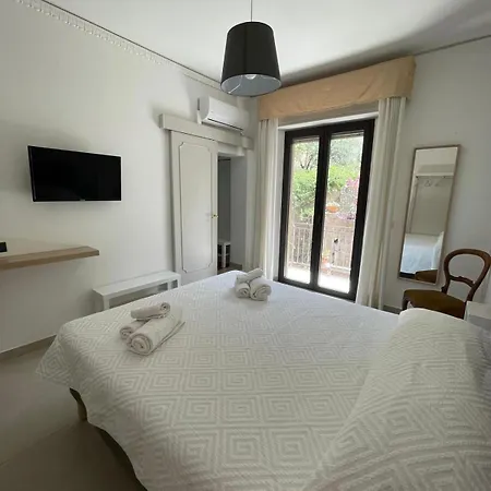 Mira 3* Taormina
